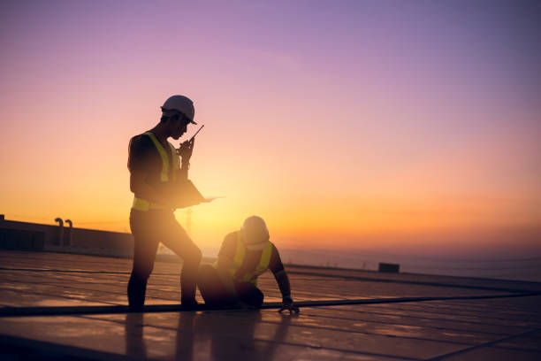 Best Roof Maintenance Services  in Gordon Heights, NY